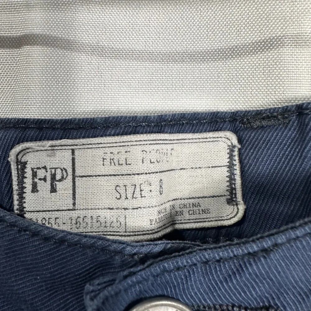 Free People Navy Blue Cropped Utility Jogger‎ Pants 8 Drawstring cargo Pocket